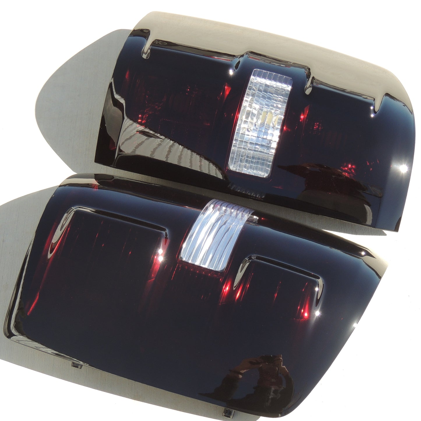 2014-2018 GMC Sierra Smoked Tail Lights (Reverse Clear)