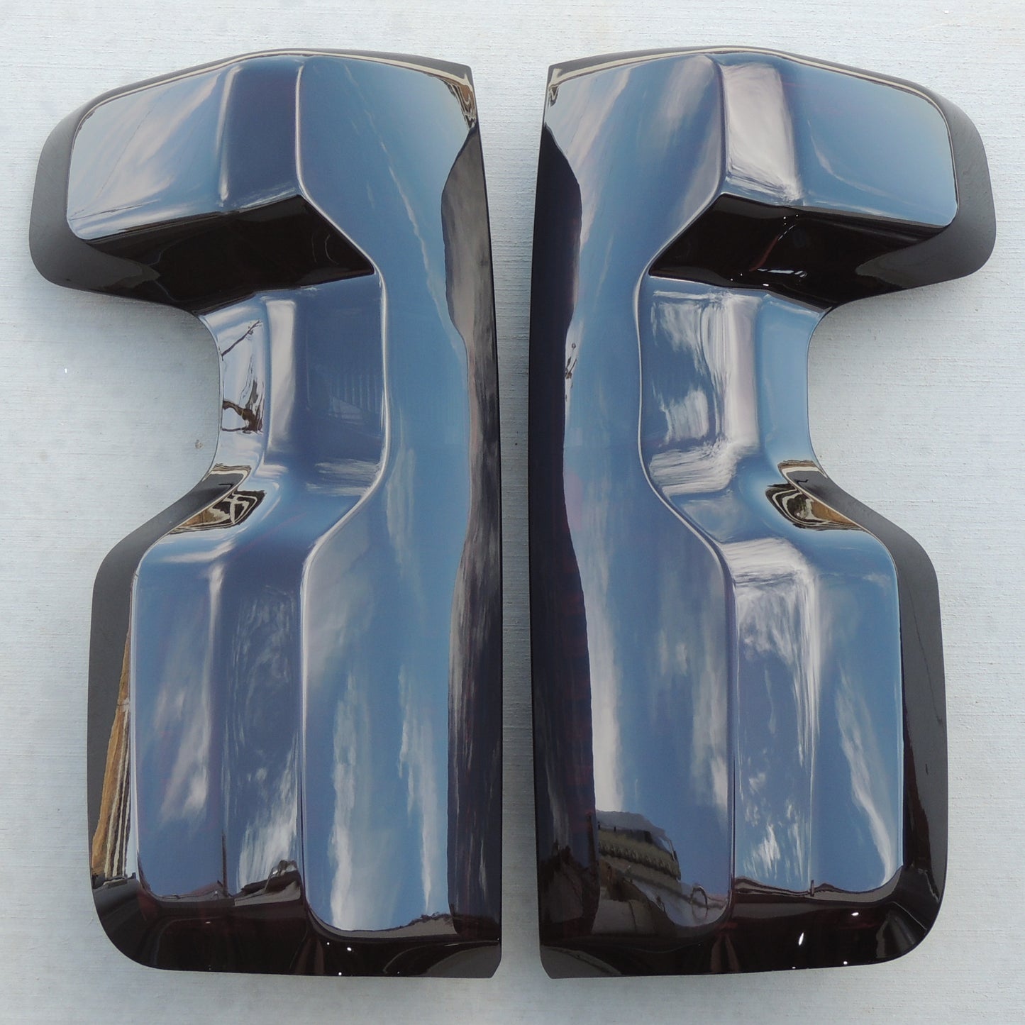 2019-2024 Chevy Silverado Smoked Tail Lights (NON-LED)