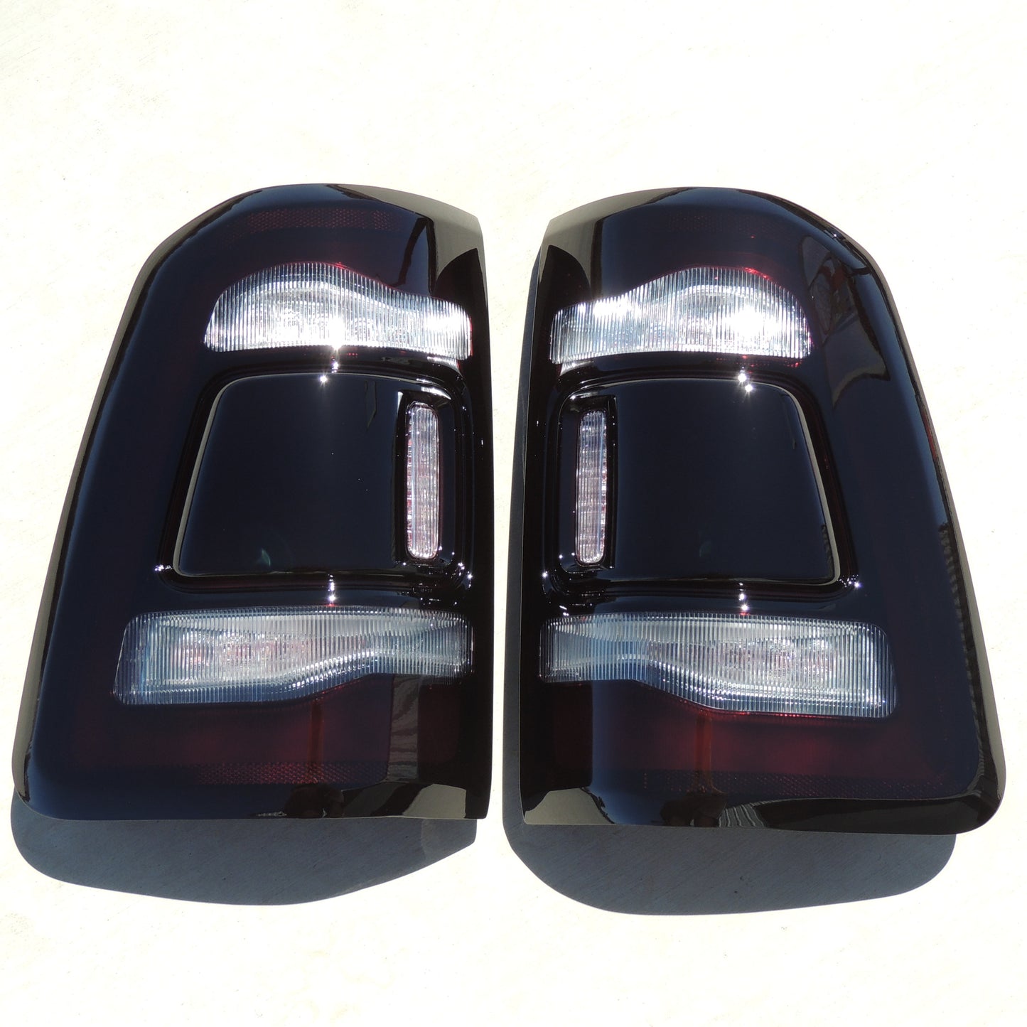 2019-2024 Dodge Ram 1500 Smoked Tail Lights LED W/OUT BLIND SPOT