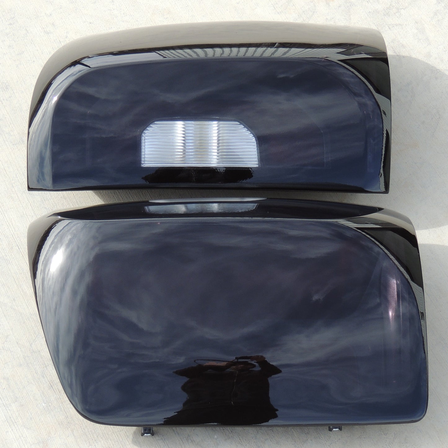 2014-2018 GMC Sierra LED Smoked Tail Lights (Reverse Clear)