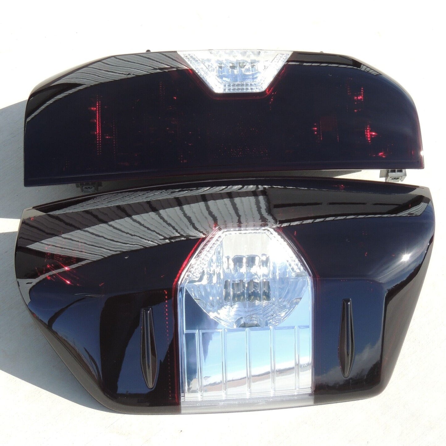 2014-2021 Toyota Tundra Smoked Tail Lights (Reverse Clear)