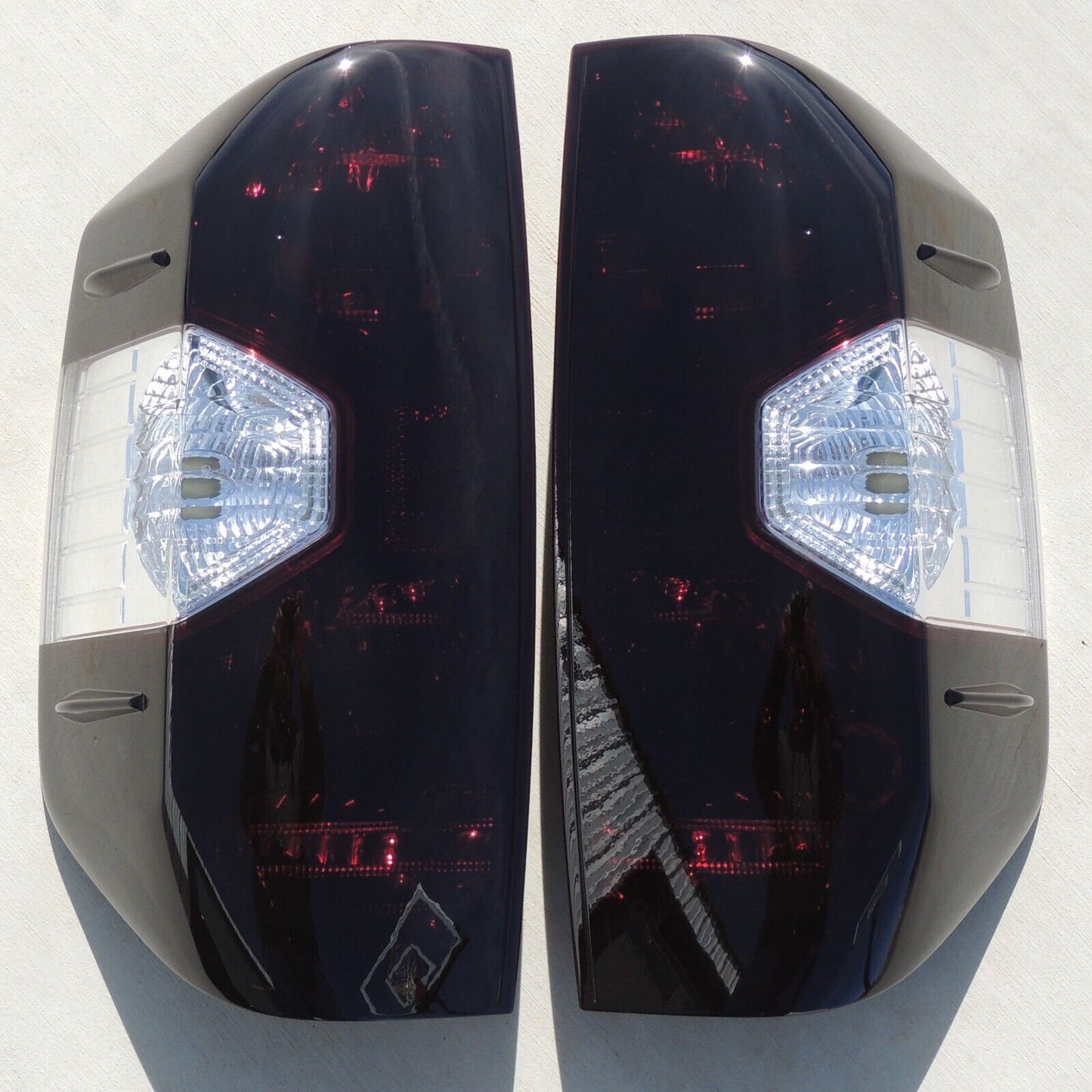 2014-2021 Toyota Tundra Smoked Tail Lights (Reverse Clear)