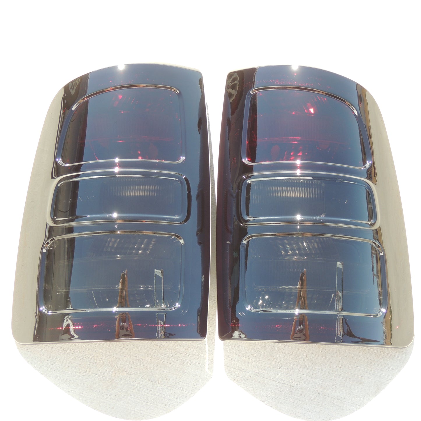 2019-2023 Dodge Ram 2500/3500 Smoked Tail Lights (NON-LED)