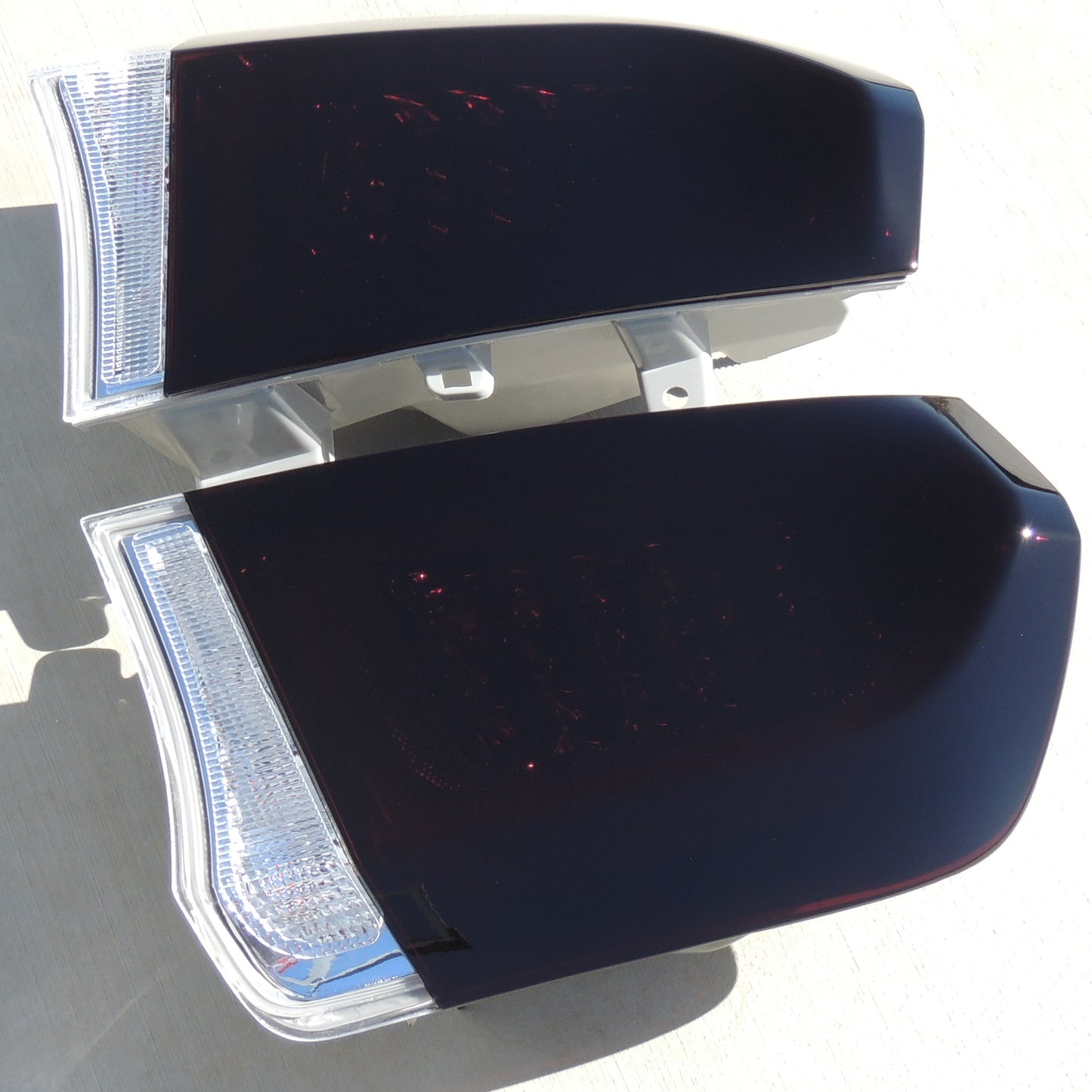 2015-2023 Chrysler 300 Smoked Tail Lights (Rev Clear)