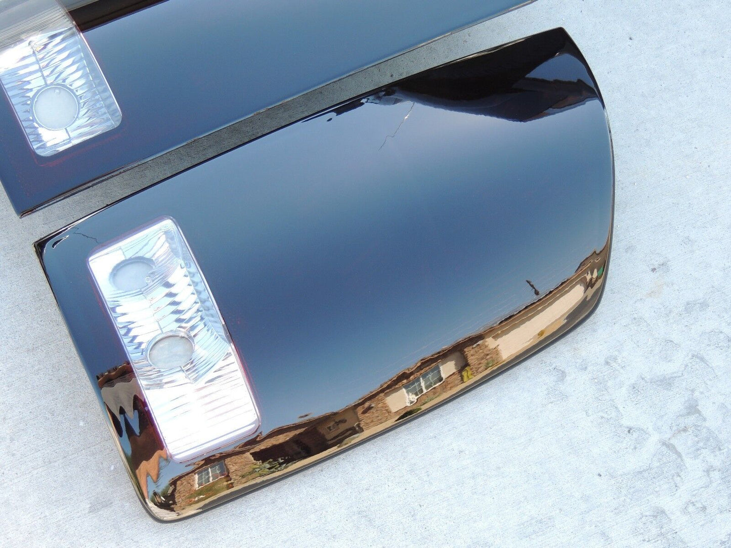 2002-2006 Dodge Ram Smoked Tail Lights (Reverse Clear)