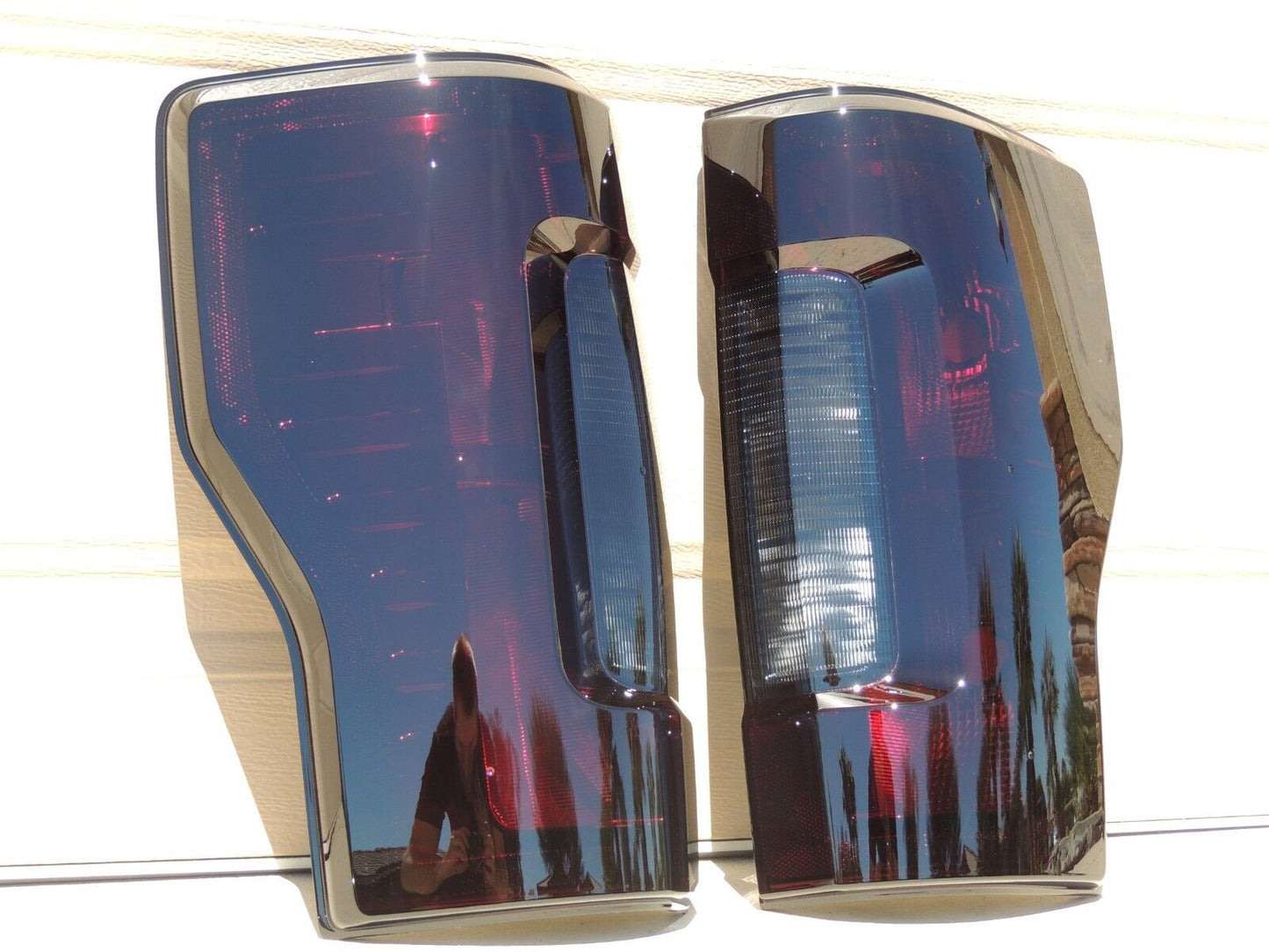 2017-2019 F250/350 Smoked Tail Lights (NON-LED)