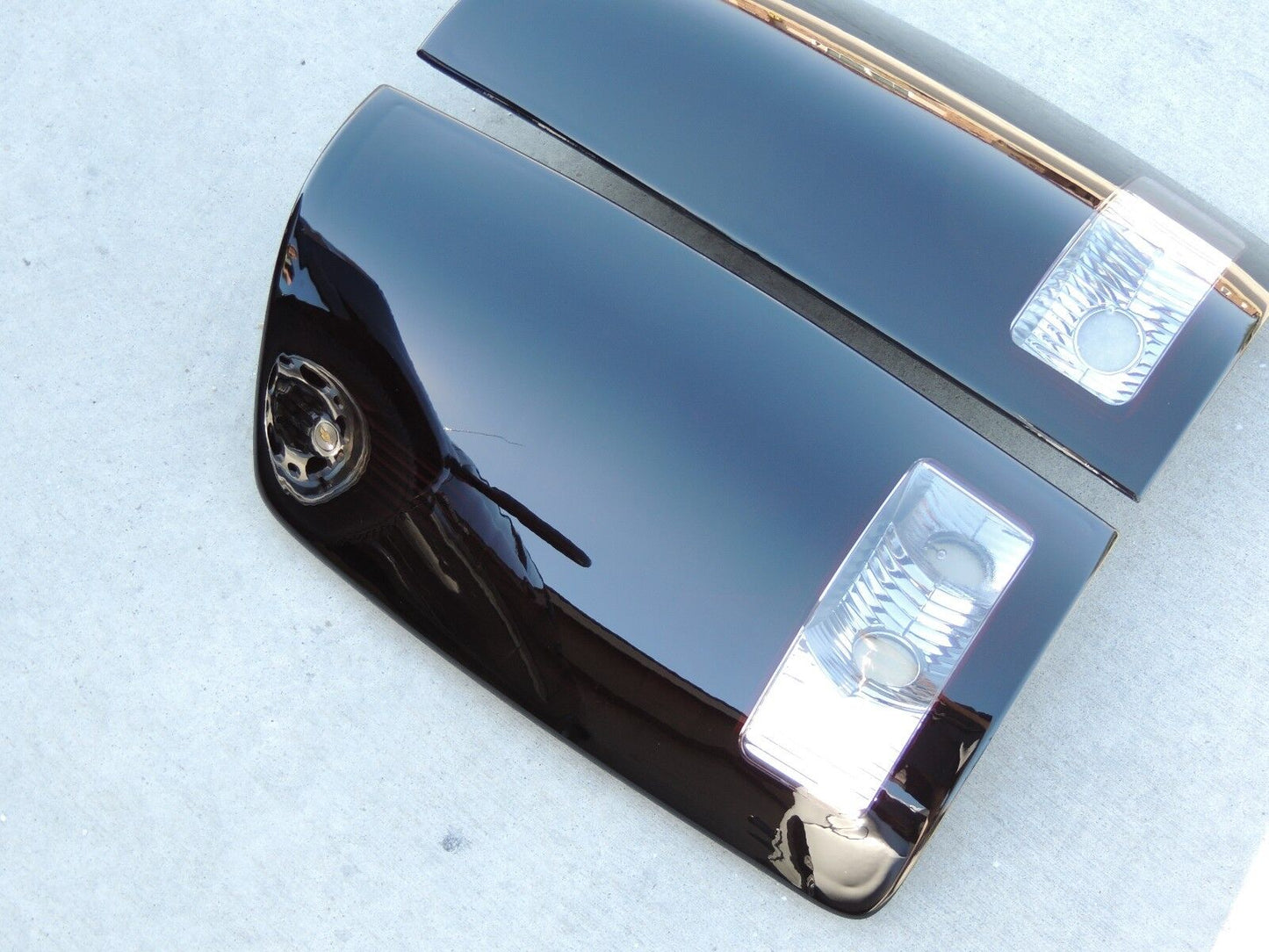 2002-2006 Dodge Ram Smoked Tail Lights (Reverse Clear)