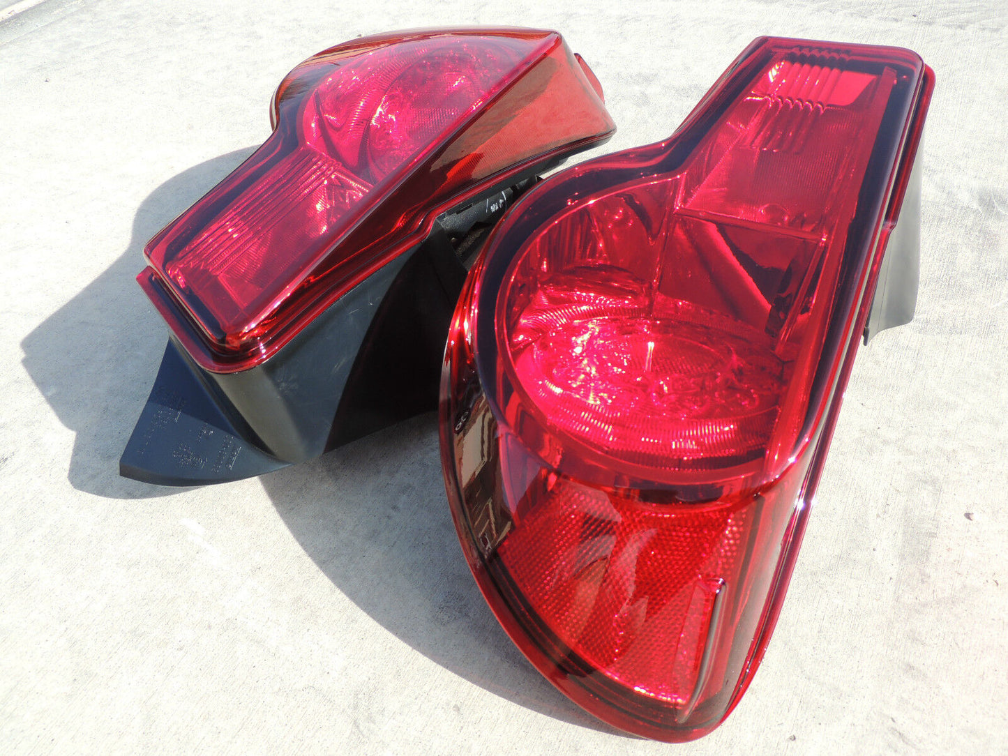 2013-2016 Scion FRS // Subaru BRZ REDOUT Smoked Tail Lights