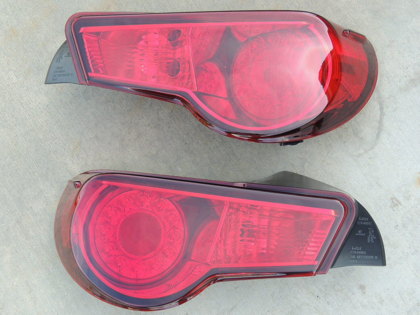 2013-2016 Scion FRS // Subaru BRZ REDOUT Smoked Tail Lights