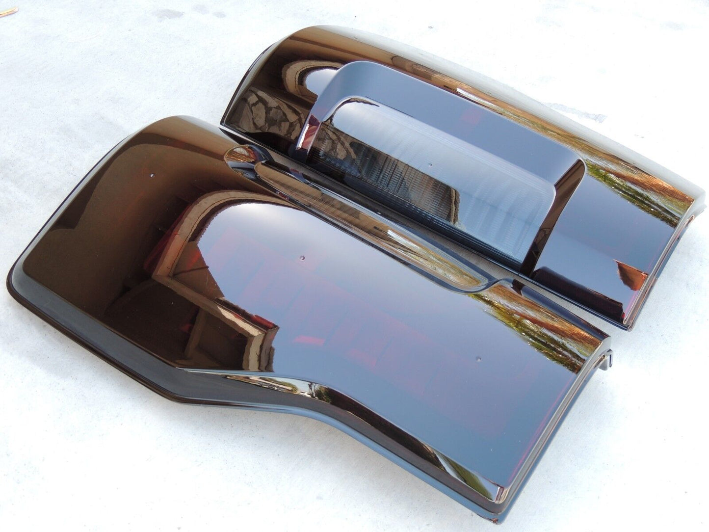 2017-2019 F250/350 Smoked Tail Lights (NON-LED)