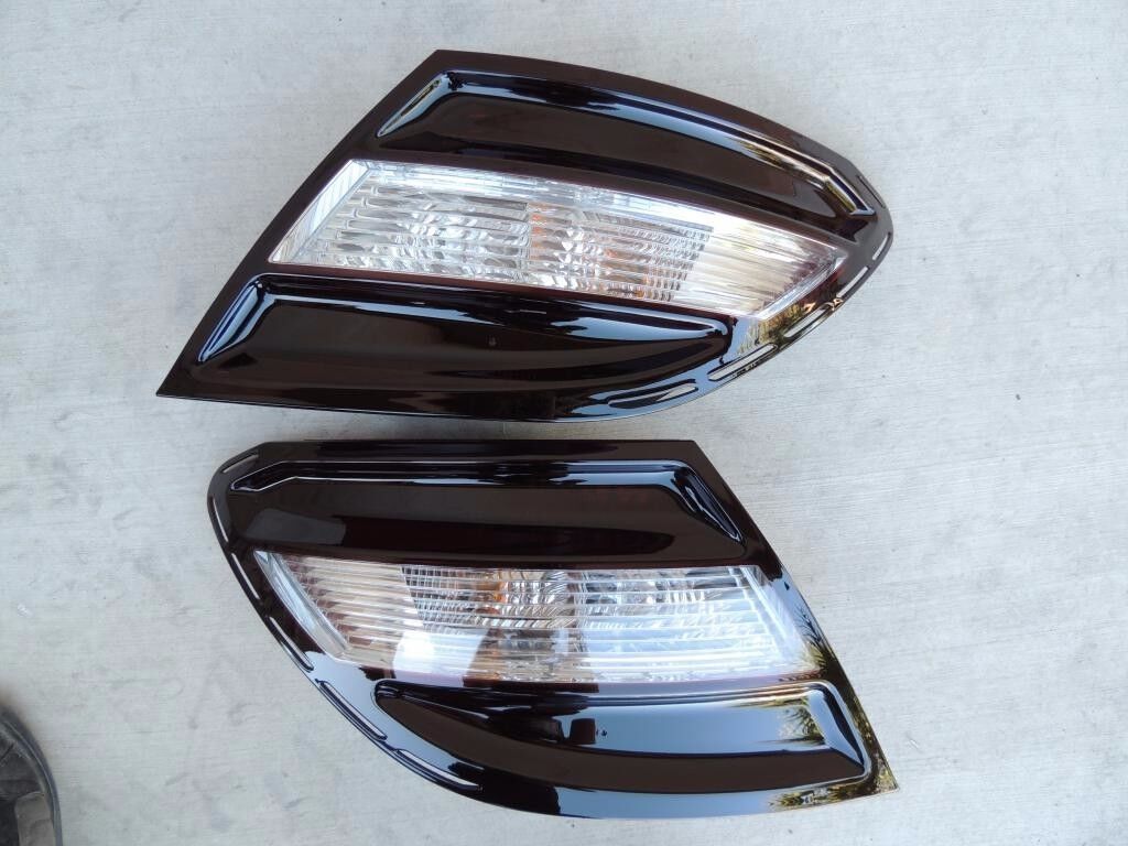 2008-2011 Mercedes C-Class Smoked Tail Lights