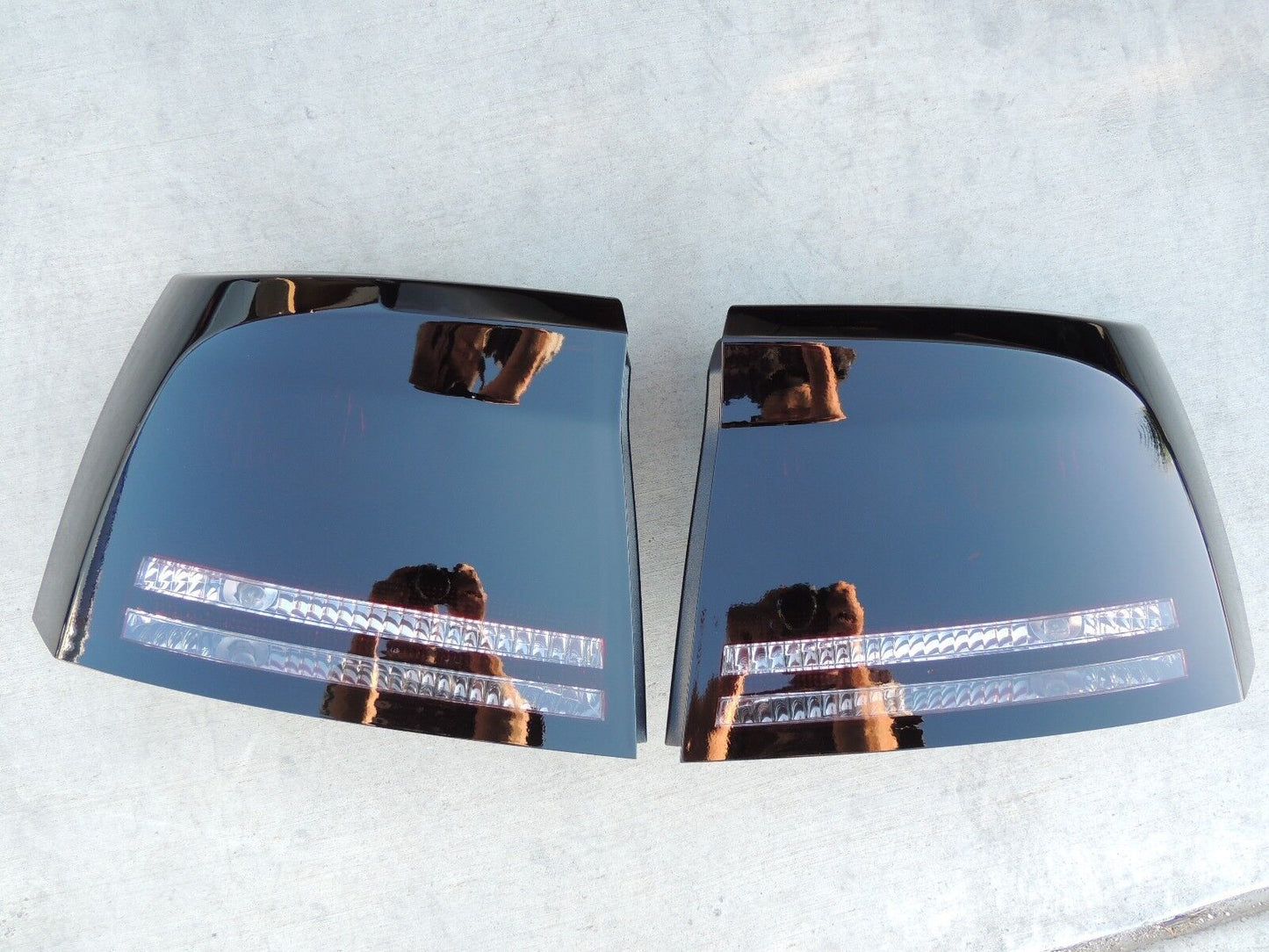 2006-2008 Dodge Charger Smoked Tail Lights