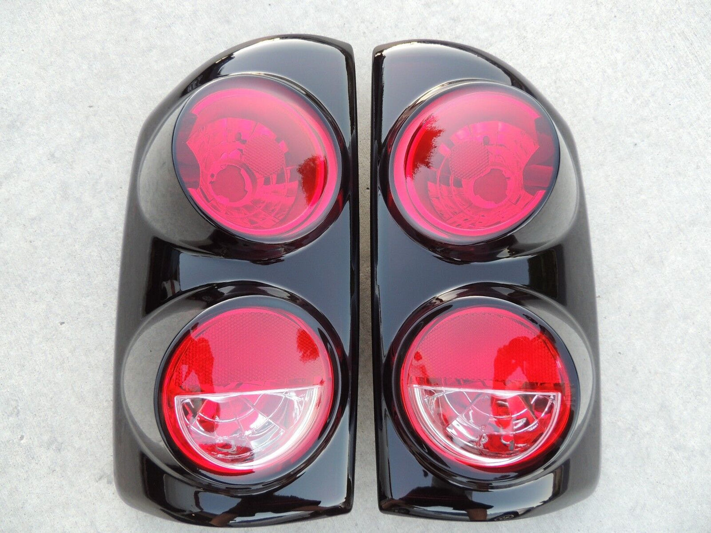 2007-2008 Dodge Ram Smoked Tail Lights