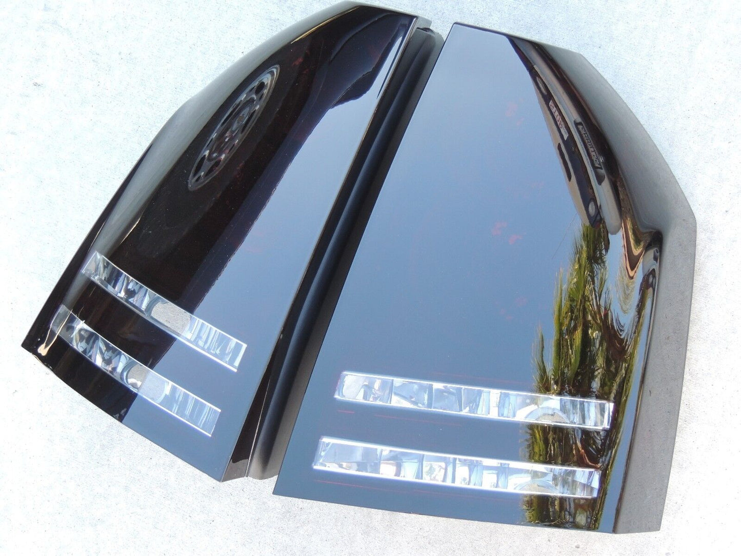 2008-2010 Chrysler 300C Smoked Tail Lights (V8 Models)