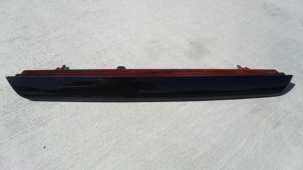 2007-2013 Chevy Tahoe // Suburban // GMC Yukon Smoked Third Brake Light