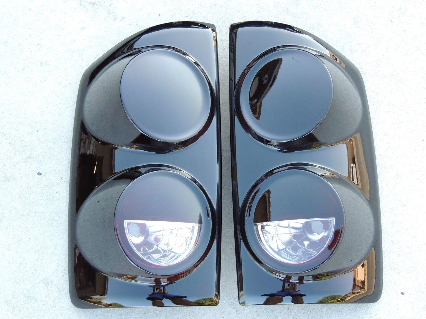 2007-2008 Dodge Ram Smoked Tail Lights