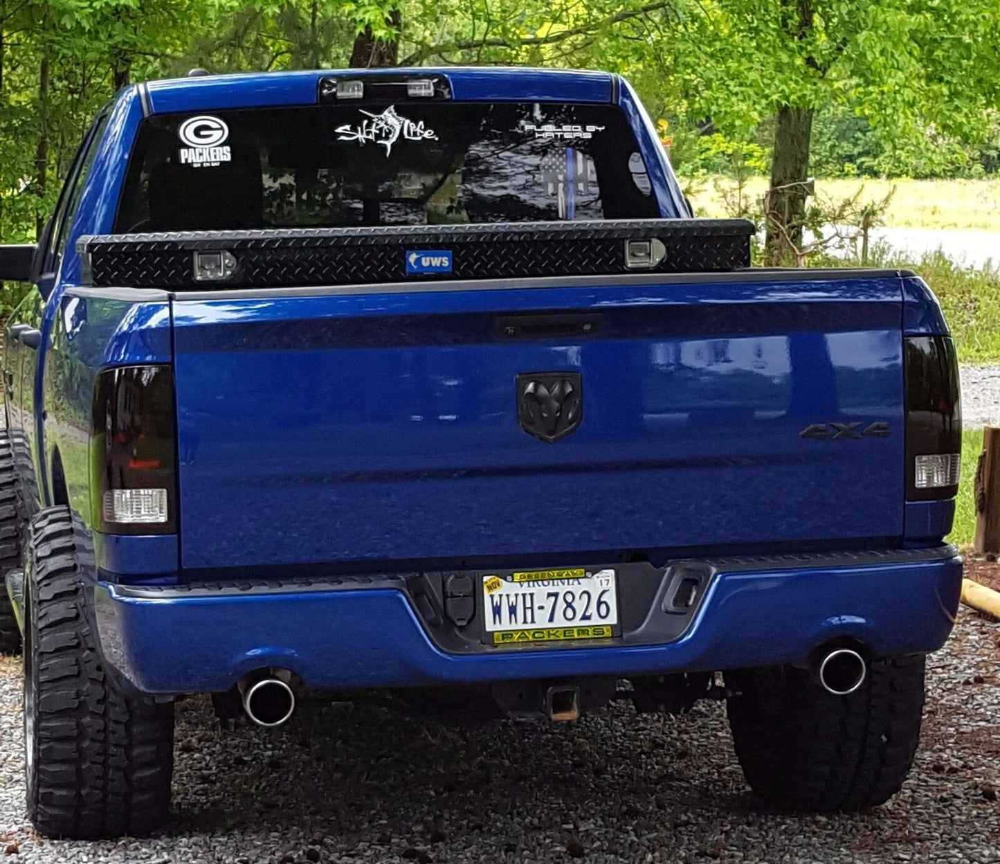 2009-2018 Dodge Ram 1500/2500 Halogen Smoked Tail Lights