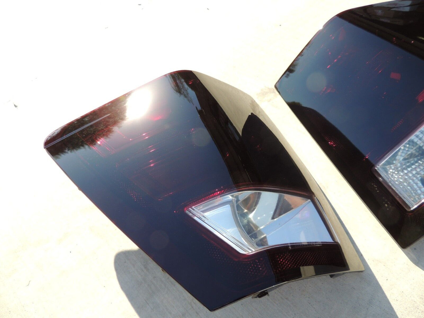 2007-2010 Jeep Grand Cherokee Smoked Tail Lights
