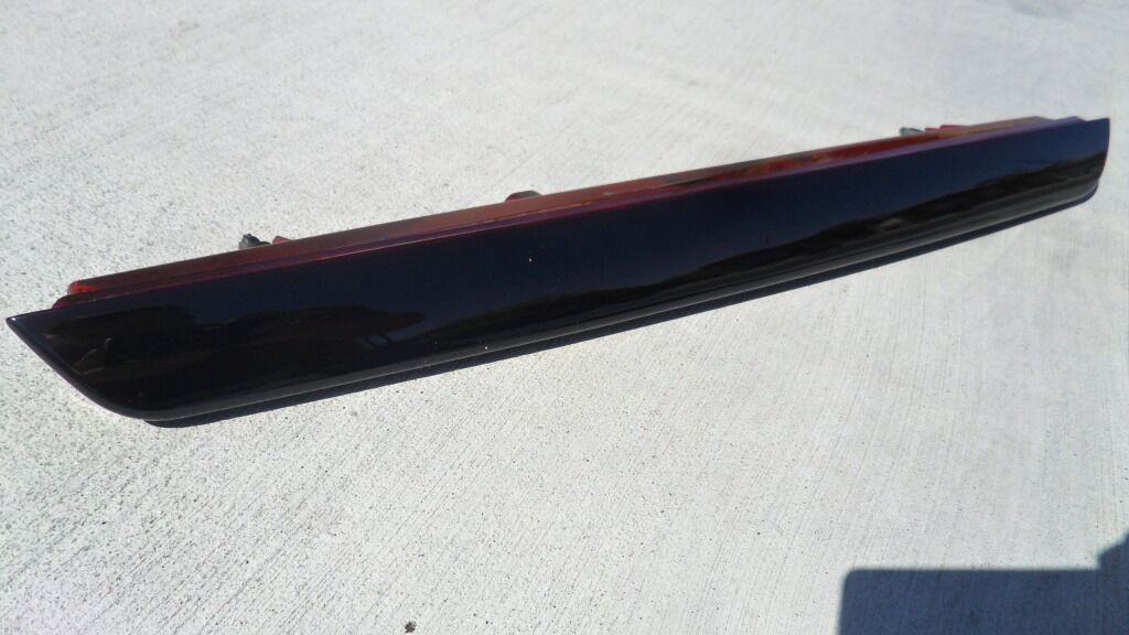 2007-2013 Chevy Tahoe // Suburban // GMC Yukon Smoked Third Brake Light