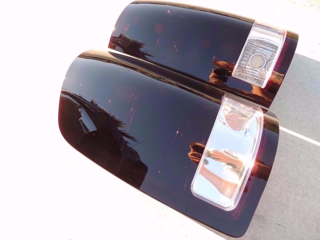 2007-2013 GMC Sierra Smoked Tail Lights (Reverse Clear)