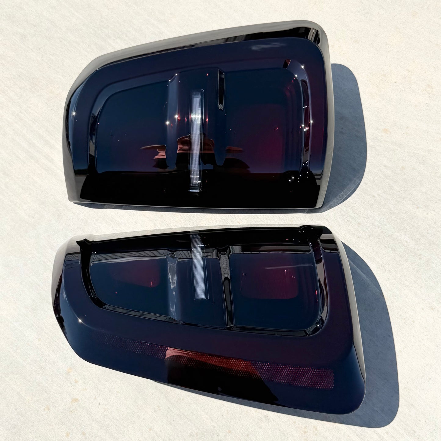 2025+Ram 1500 LED Smoked Tail Lights (REVERSE CLEAR)