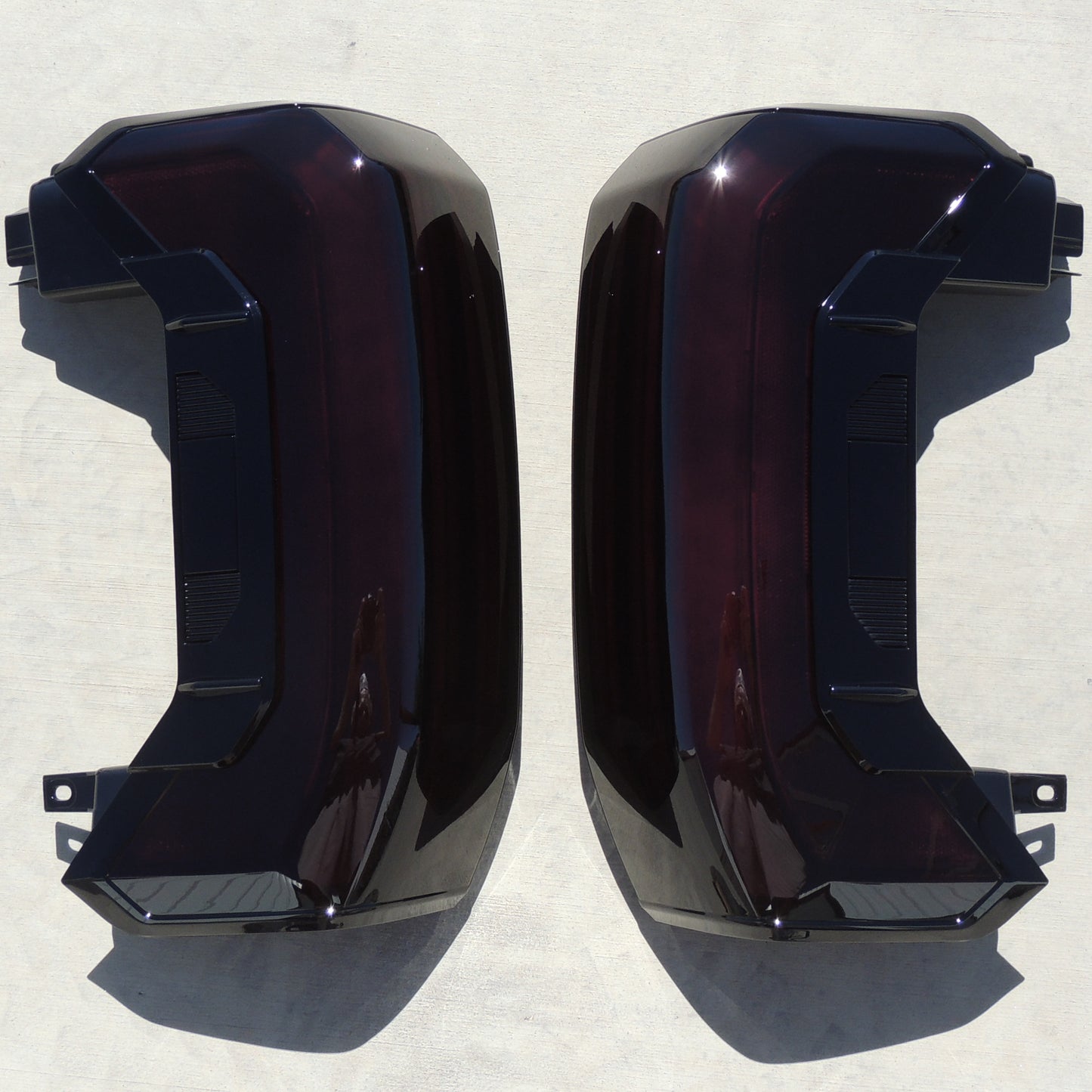 2022-2025 Toyota Tundra Smoked Tail Lights