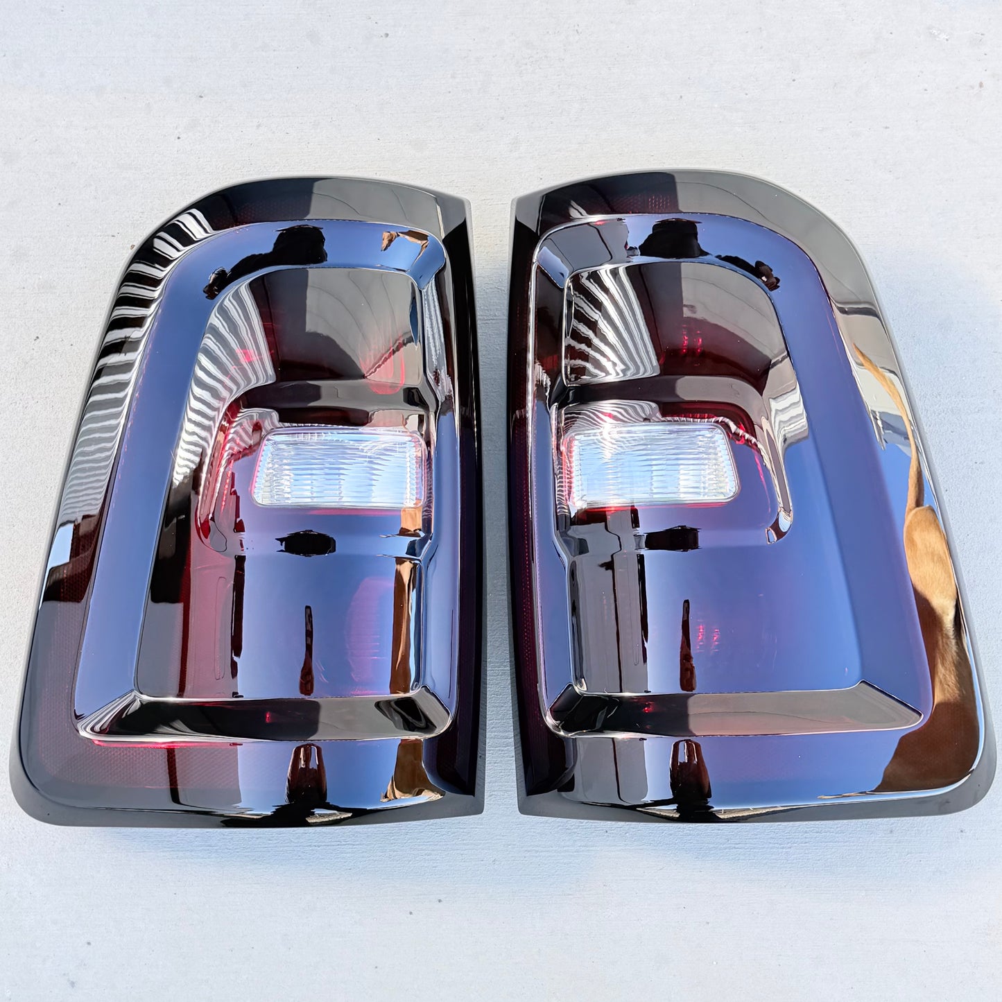 2025+Ram 1500 HALOGEN Smoked Tail Lights (Reverse Clear)