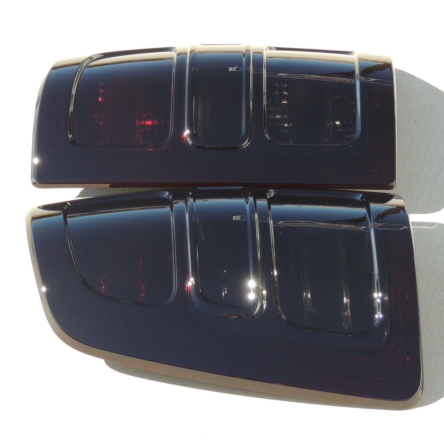 2019-2023 Dodge Ram 2500/3500 Smoked Tail Lights (NON-LED)