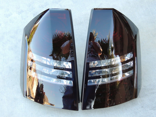2005-2007 Chrysler 300C Smoked Tail Lights (V8 Models)