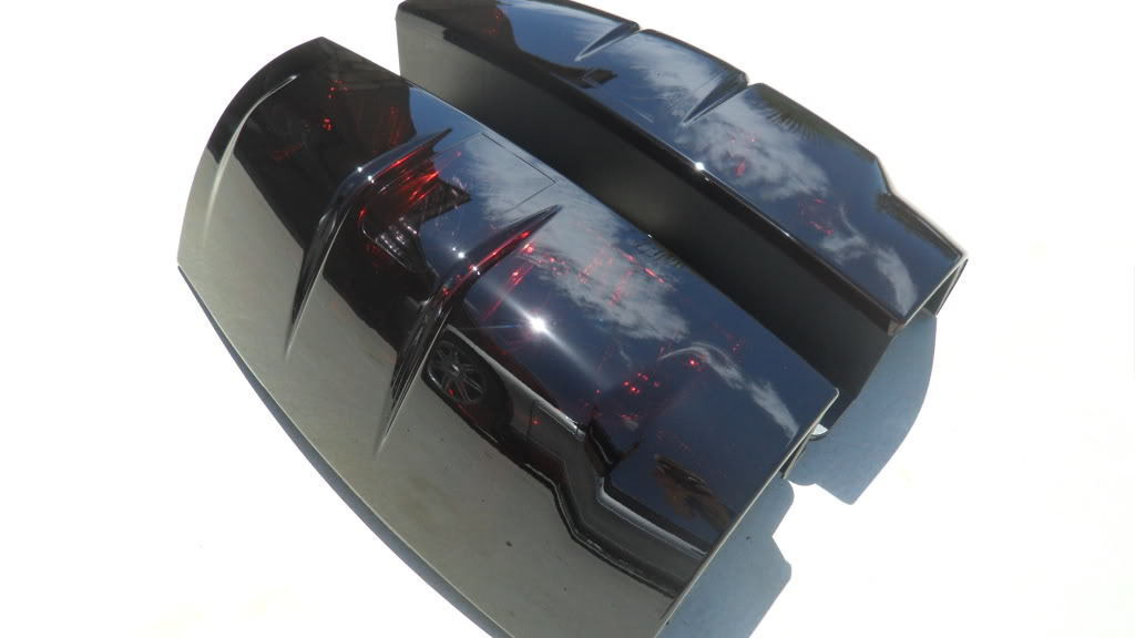 2007-2014 Chevy Tahoe Smoked Tail Lights