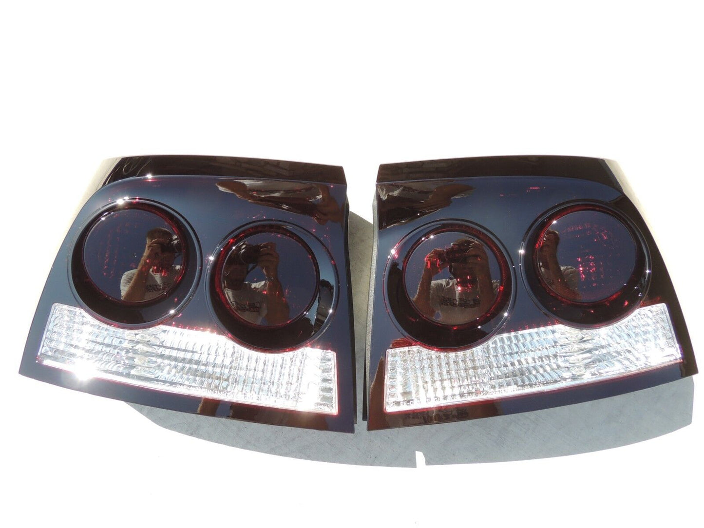 2006-2010 Dodge Charger Smoked Tail Lights (Reverse Clear)