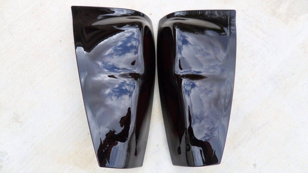 2002-2006 Chevy Avalanche Smoked Tail Lights